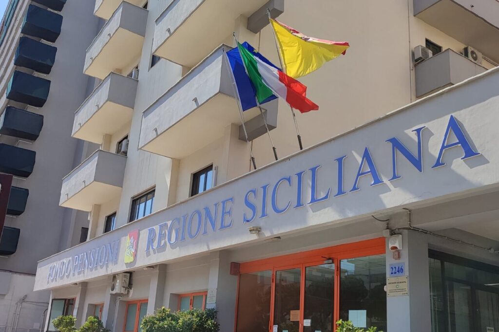 Fondo-Pensioni-Sicilia-chiusura-uffici-pausa-estiva